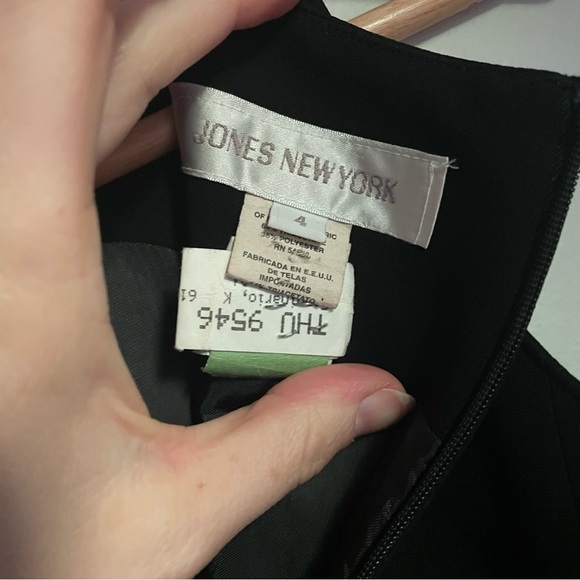 Jones New York Black Sleeveless Sheath Career Dress sz 4 - Picture 4 of 6